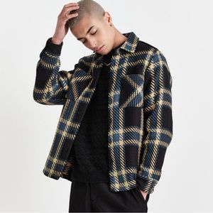 Brand New w tags. Wax over shirt. A smaller fit